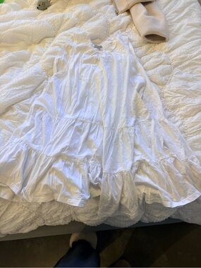 Anama White Tiered Sleeveless Tunic